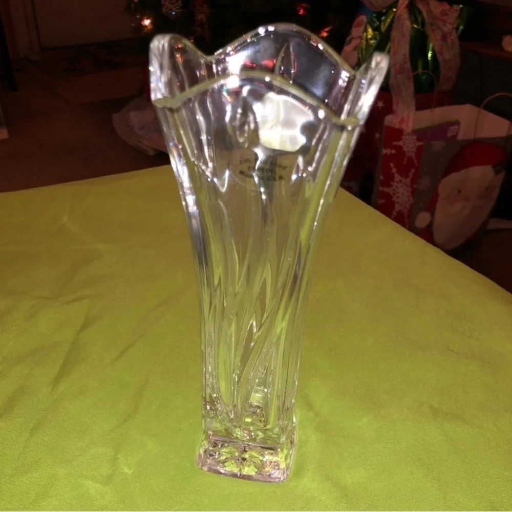 PartyLite Elegant Clear Glass Vase